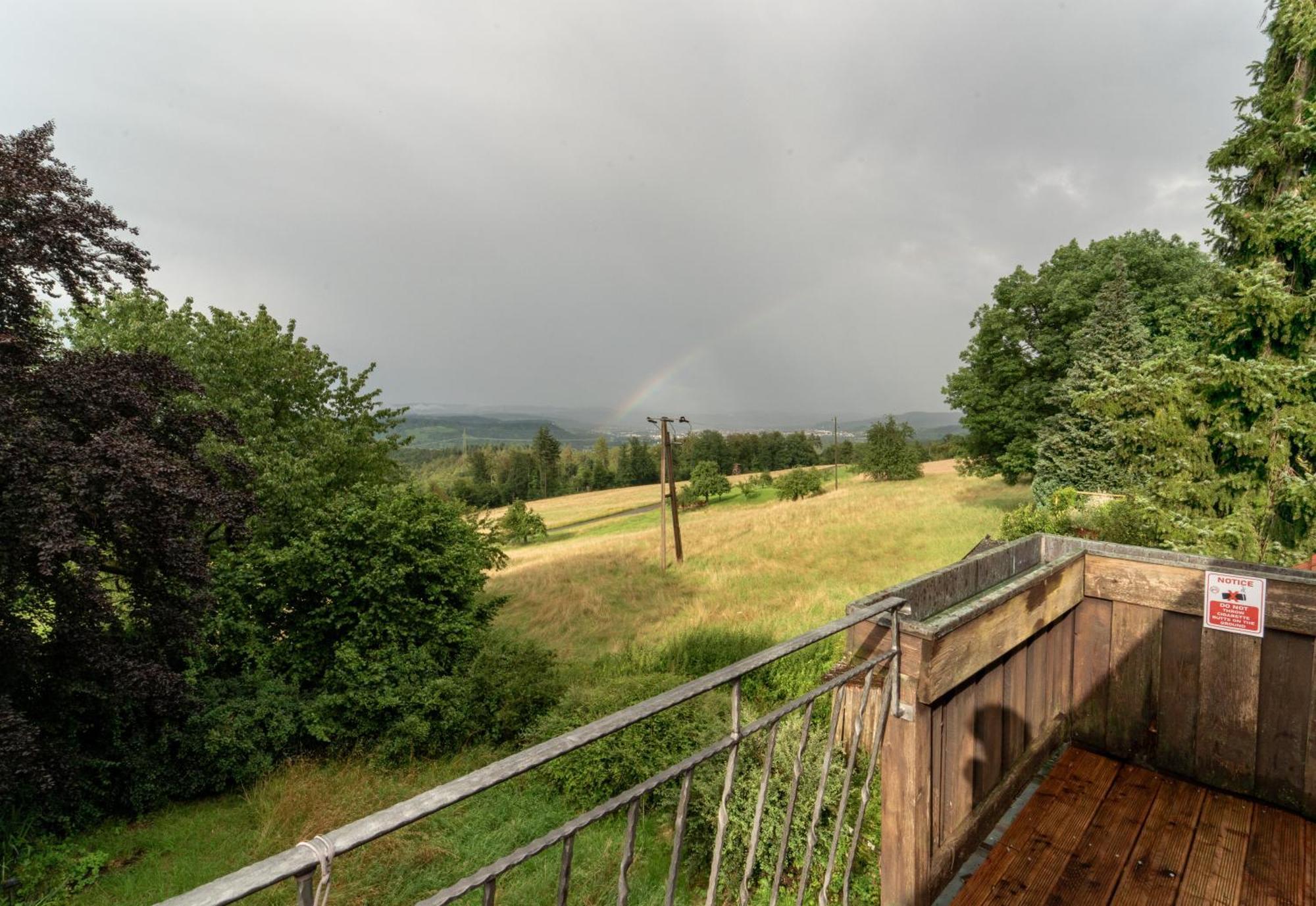 Range - Landhaus Mit Panoramablick - 2 Apartments - Wlan - Tv - Bis Zu 11 Personen Winterbach  Exterior foto